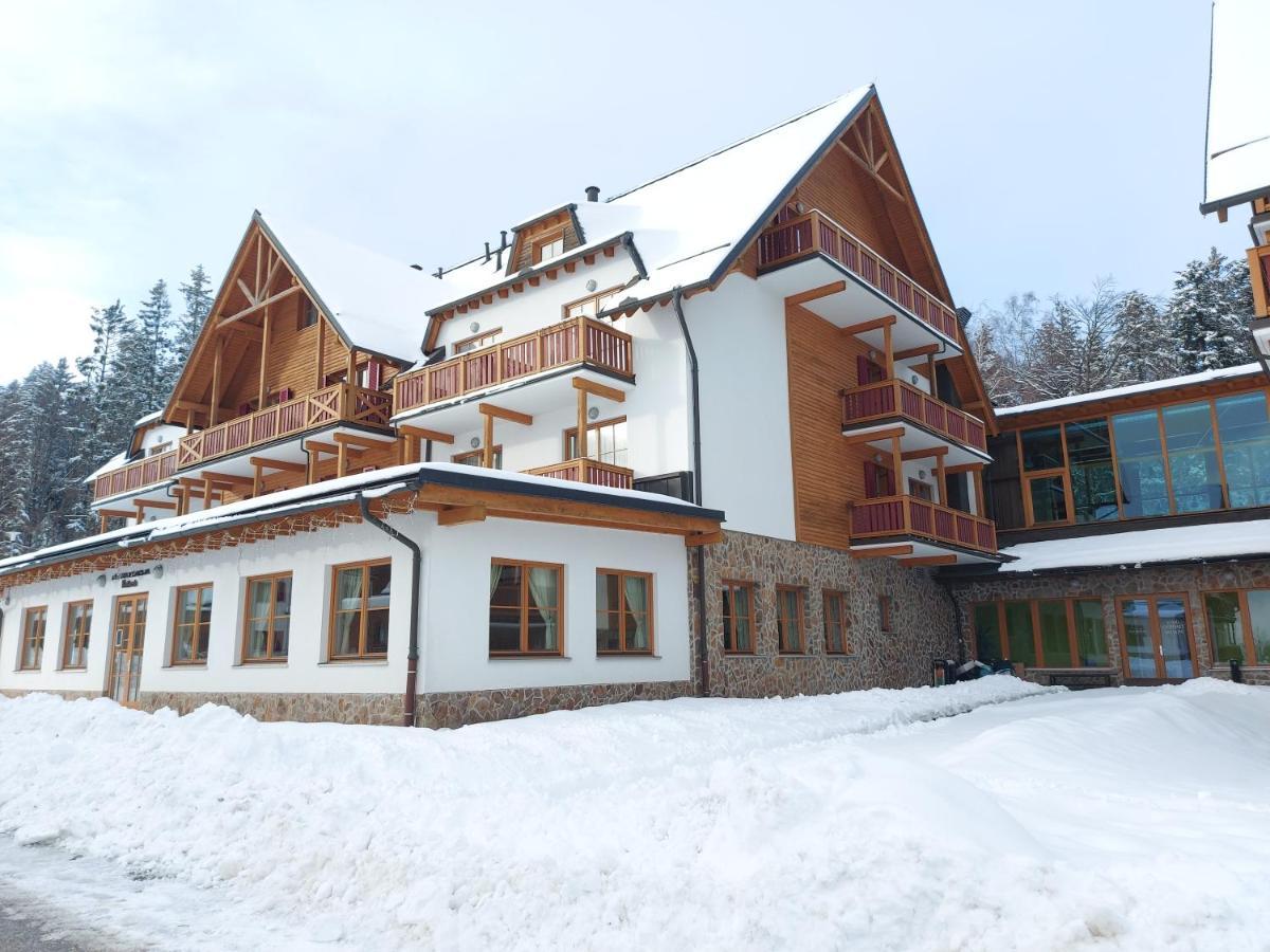 Pohorje Village Wellbeing Resort - Wellness & Spa Hotel Bolfenk Maribor Exterior photo